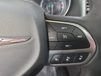 2023 Chrysler 300 Touring L AWD