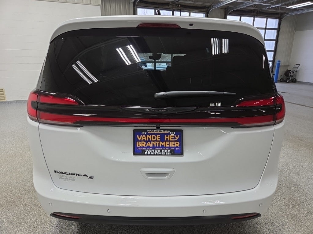 2026 Chrysler Pacifica PACIFICA SELECT