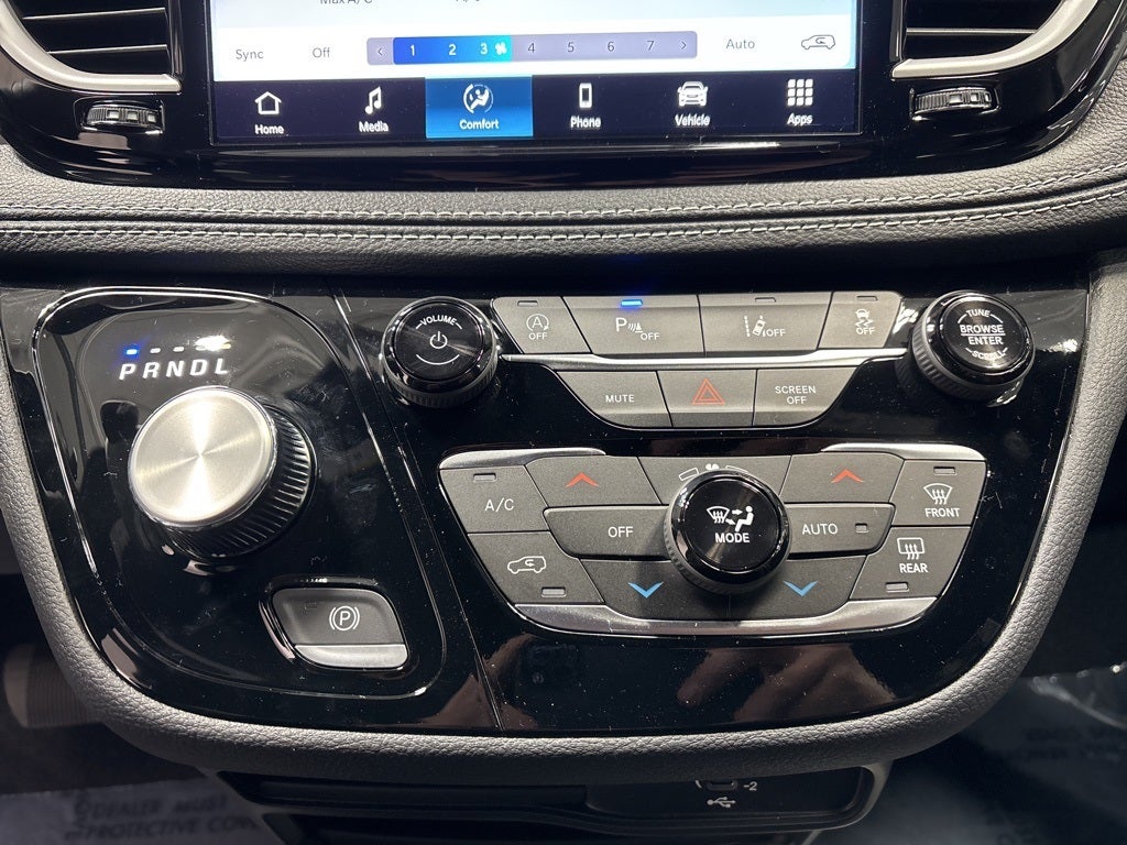 2026 Chrysler Pacifica PACIFICA SELECT