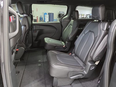 2026 Chrysler Pacifica PACIFICA SELECT