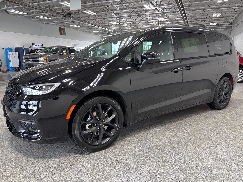 2026 Chrysler Pacifica PACIFICA SELECT