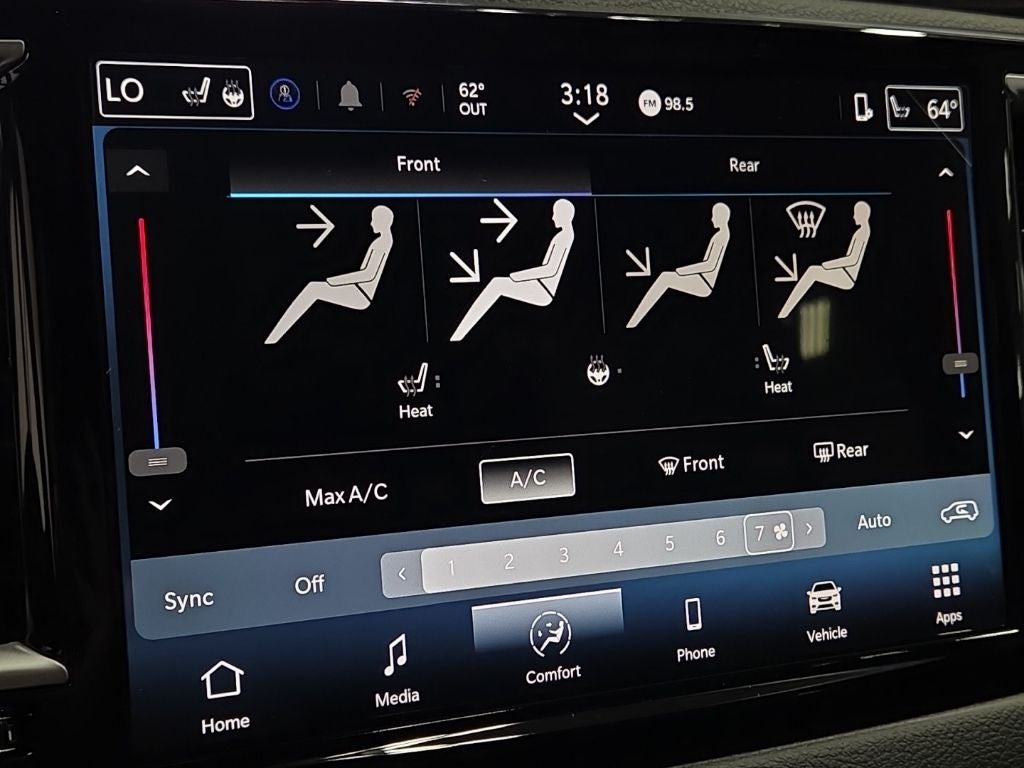 2026 Chrysler Voyager VOYAGER LX