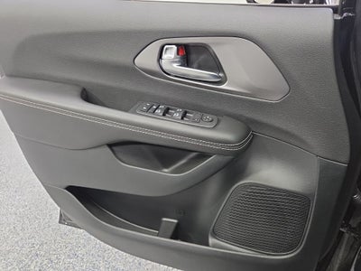 2026 Chrysler Voyager VOYAGER LX