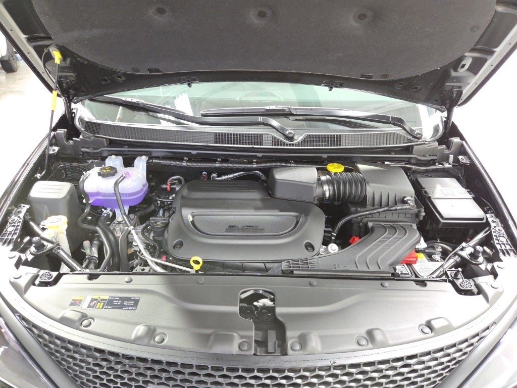 2026 Chrysler Voyager VOYAGER LX