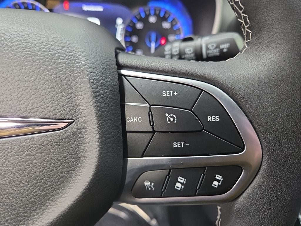 2026 Chrysler Voyager LX