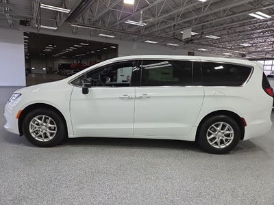 2026 Chrysler Voyager LX
