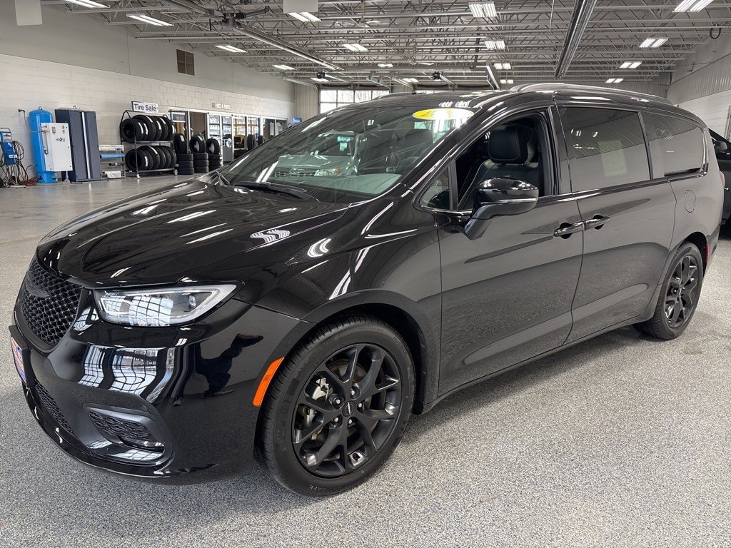 2025 Chrysler Pacifica Limited