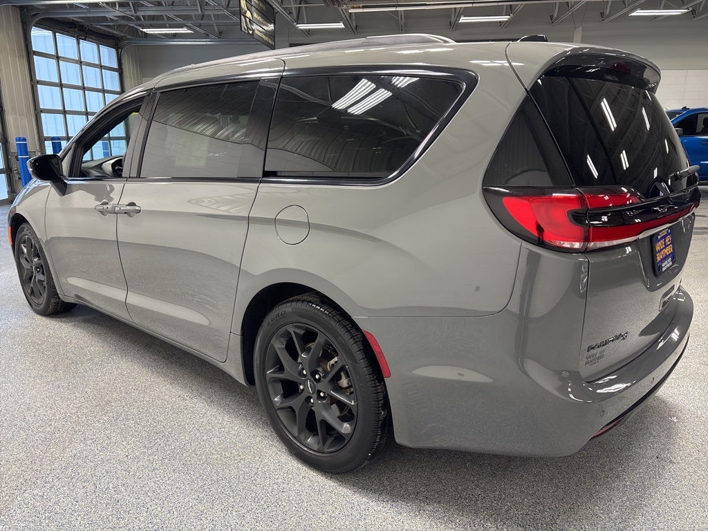 2025 Chrysler Pacifica Limited