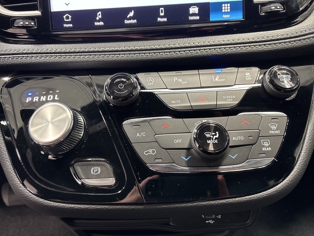 2026 Chrysler Pacifica PACIFICA SELECT AWD