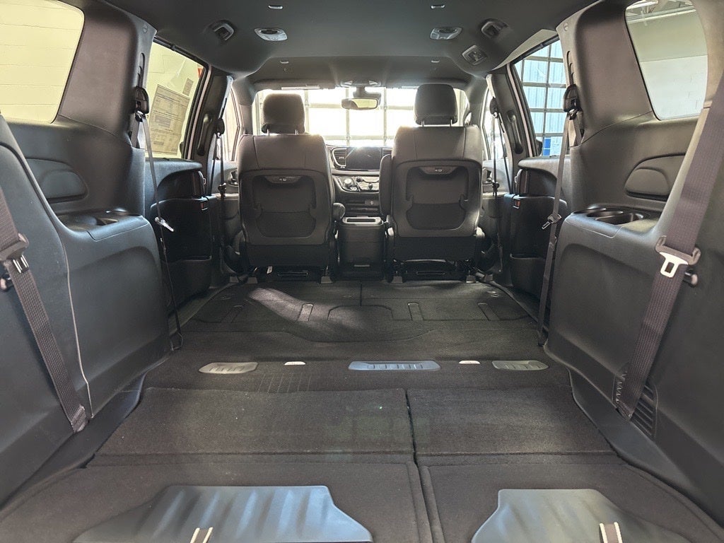 2026 Chrysler Pacifica PACIFICA SELECT AWD