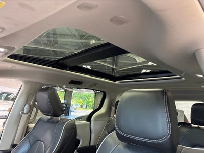 2024 Chrysler Pacifica Limited AWD