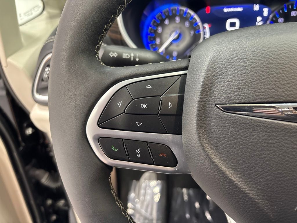 2024 Chrysler Pacifica Limited AWD