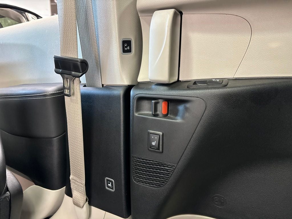 2024 Chrysler Pacifica Limited AWD