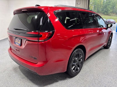 2027 Chrysler Pacifica PACIFICA LIMITED AWD