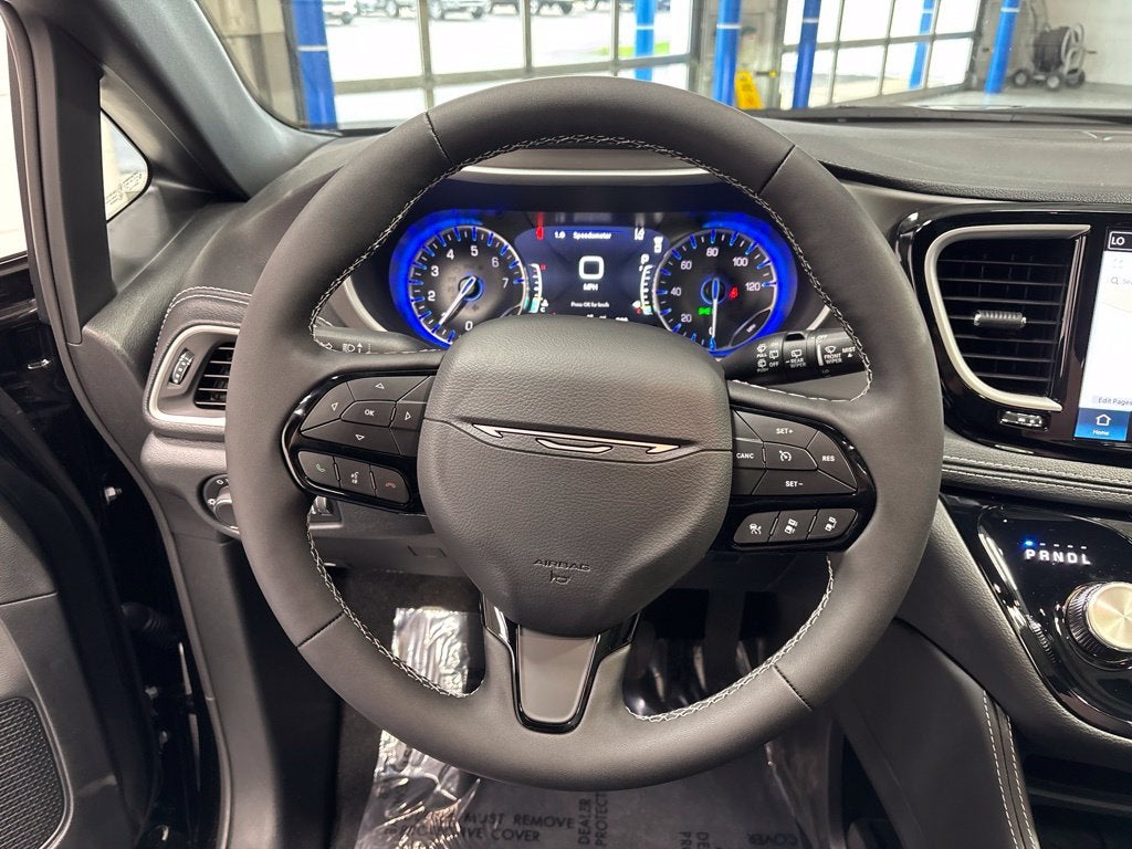 2027 Chrysler Pacifica PACIFICA LIMITED AWD