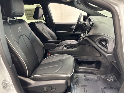 2026 Chrysler Pacifica PACIFICA LIMITED AWD
