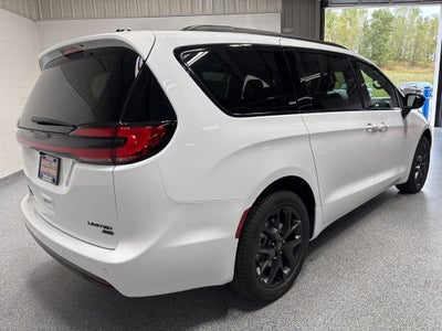 2026 Chrysler Pacifica PACIFICA LIMITED AWD