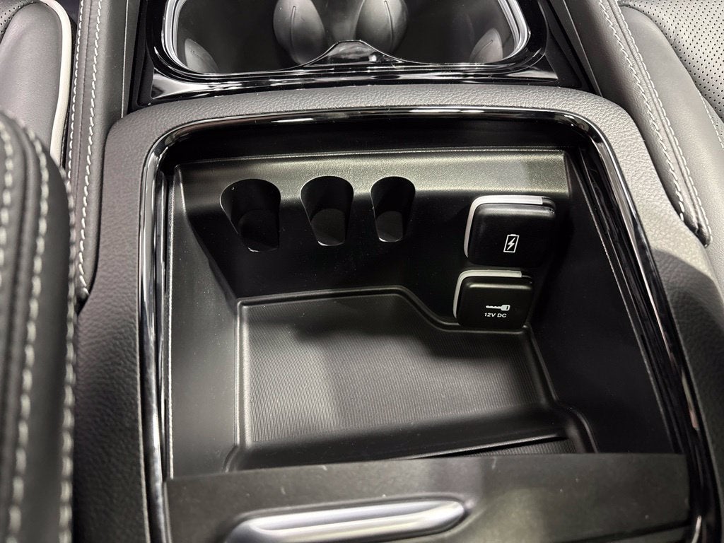 2027 Chrysler Pacifica PACIFICA LIMITED AWD