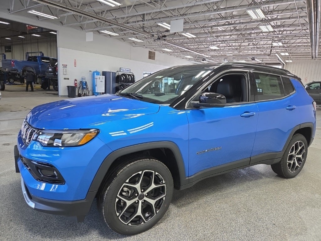 2026 Jeep Compass COMPASS LIMITED 4X4