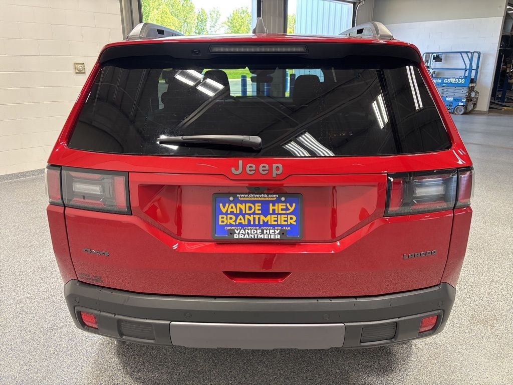 2026 Jeep Cherokee CHEROKEE LAREDO 4X4