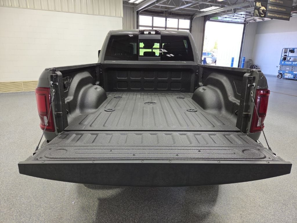 2026 RAM 2500 RAM 2500 LARAMIE CREW CAB 4X4 6'4' BOX