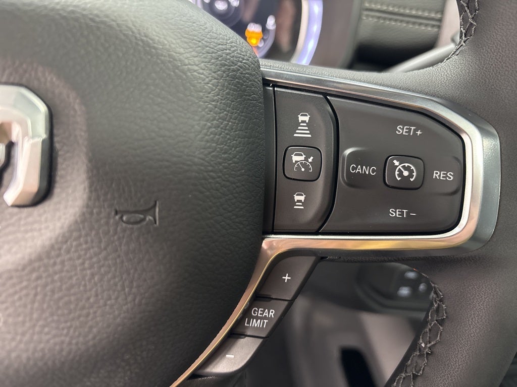 2026 RAM 2500 RAM 2500 LARAMIE CREW CAB 4X4 6'4' BOX