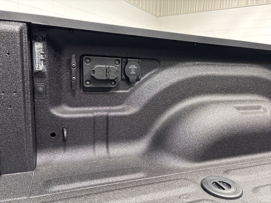2026 RAM 2500 RAM 2500 TRADESMAN CREW CAB 4X4 6'4' BOX