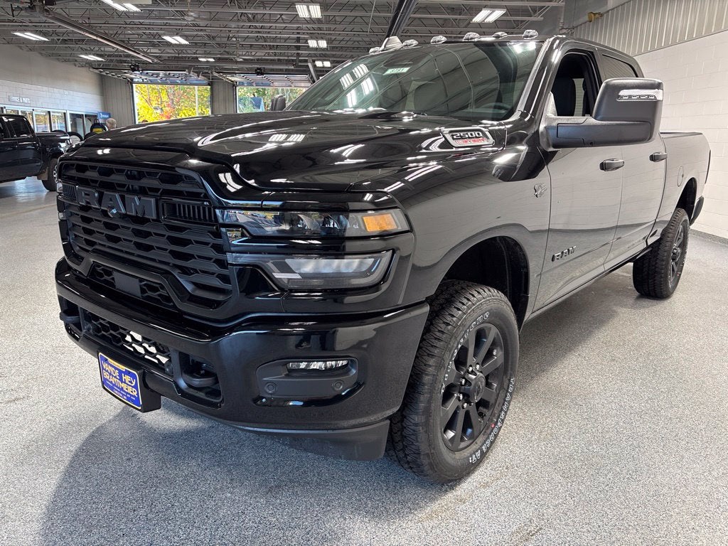 2027 RAM 2500 RAM 2500 BIG HORN CREW CAB 4X4 6'4' BOX