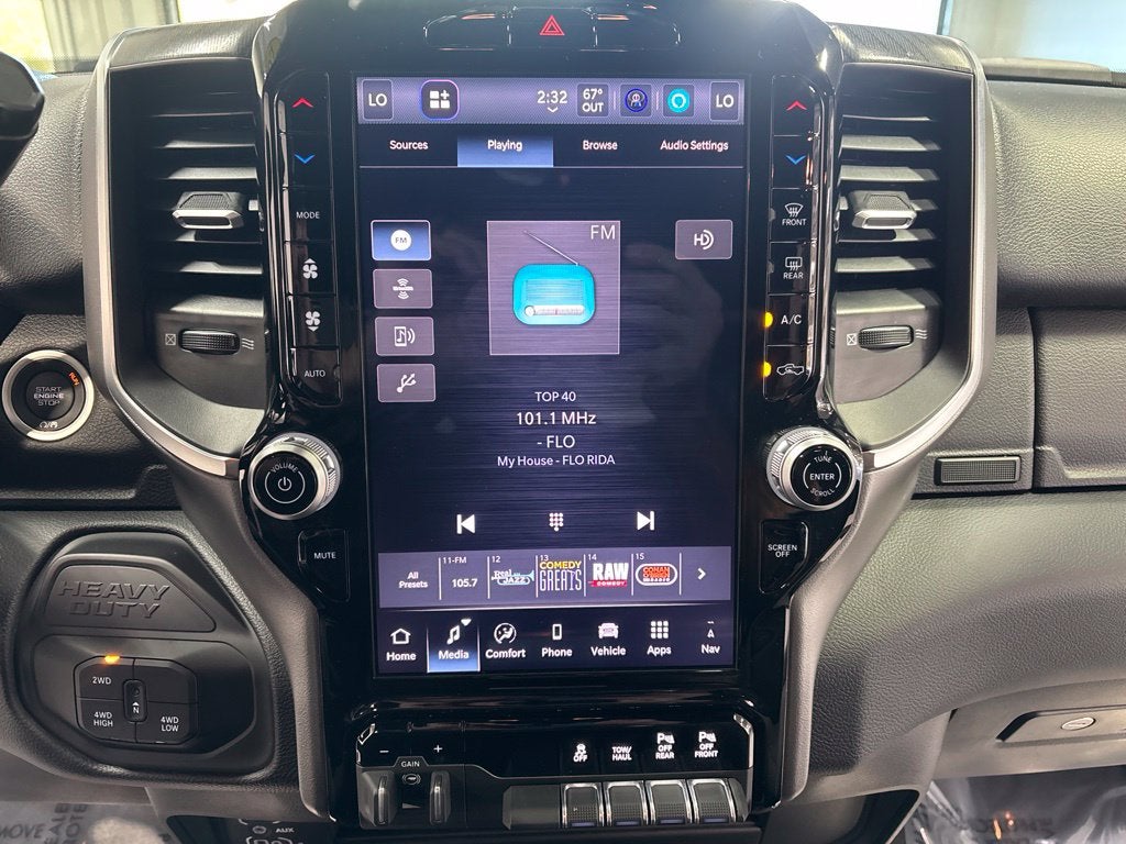 2026 RAM 2500 Big Horn Crew Cab 4x4 6'4' Box