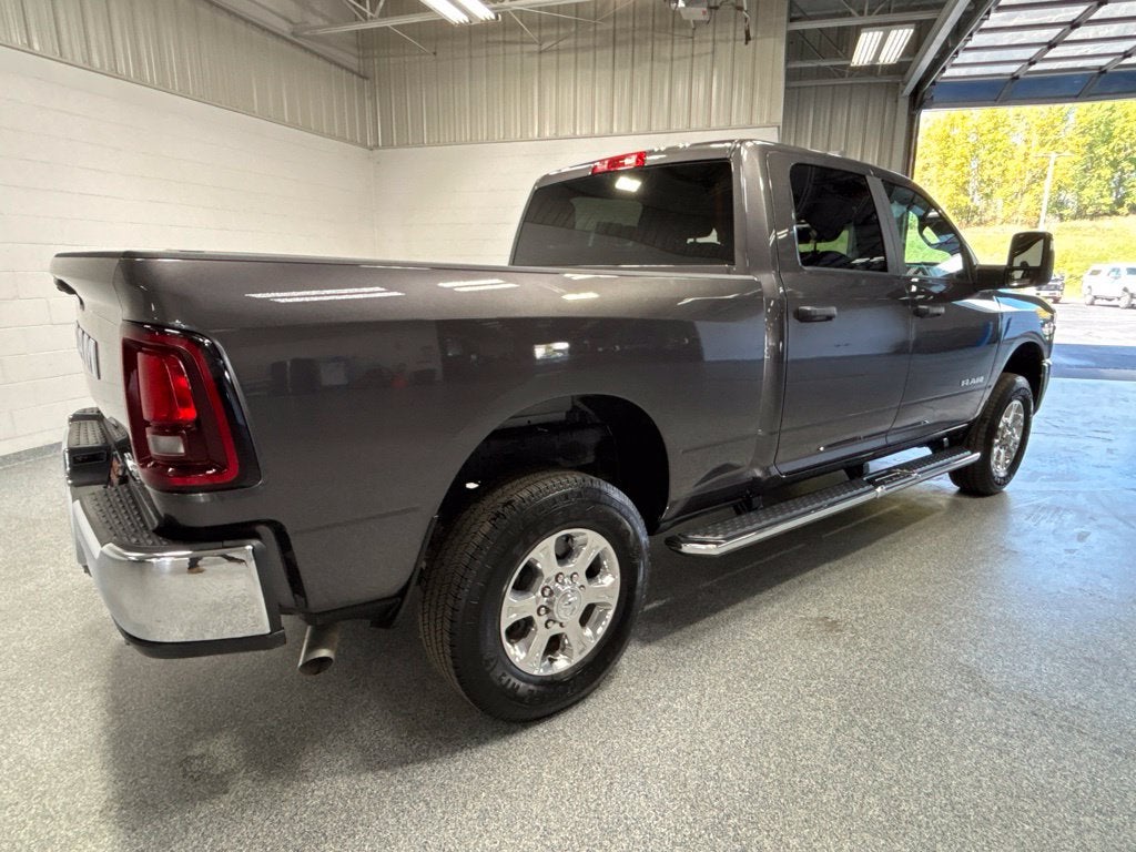 2026 RAM 2500 Big Horn Crew Cab 4x4 6'4' Box