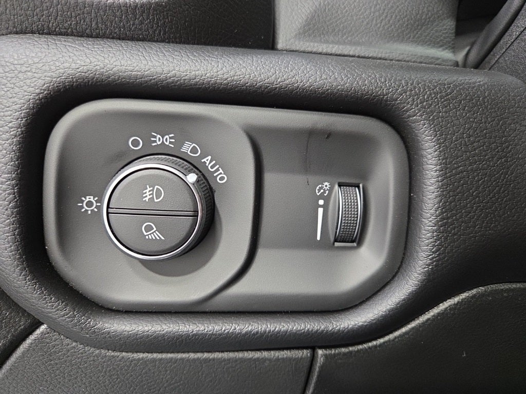 2026 RAM 2500 RAM 2500 BIG HORN CREW CAB 4X4 6'4' BOX