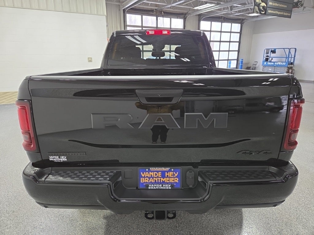 2026 RAM 2500 RAM 2500 BIG HORN CREW CAB 4X4 6'4' BOX