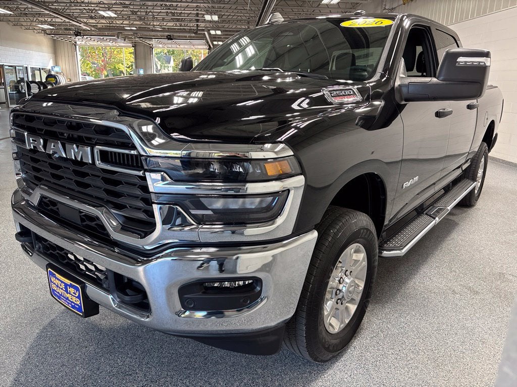 2026 RAM 2500 Big Horn Crew Cab 4x4 6'4' Box