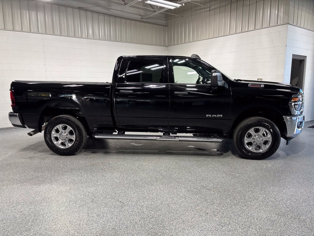 2026 RAM 2500 Big Horn Crew Cab 4x4 6'4' Box
