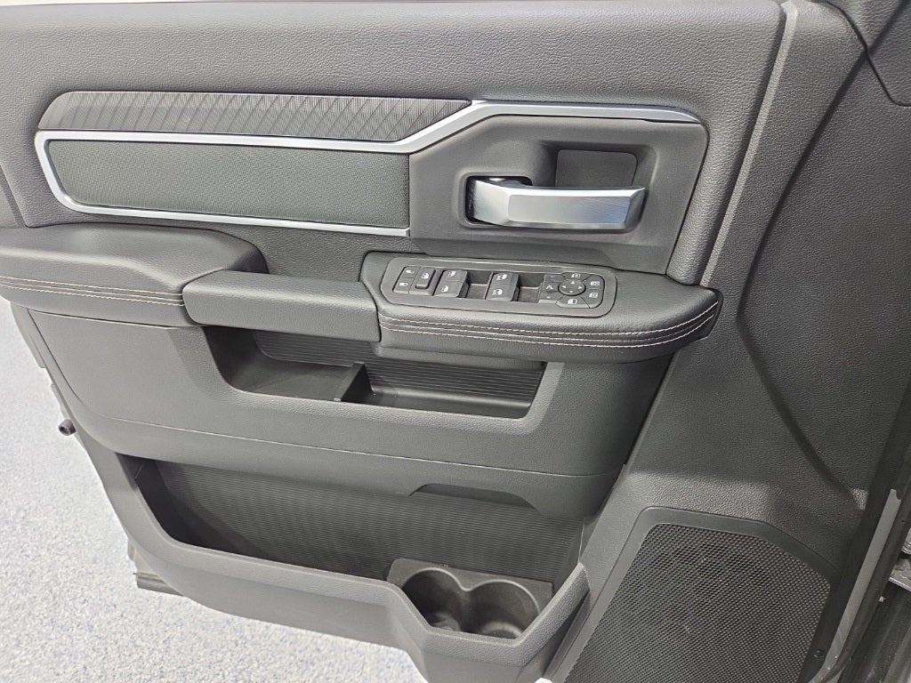 2026 RAM 2500 RAM 2500 BIG HORN CREW CAB 4X4 6'4' BOX