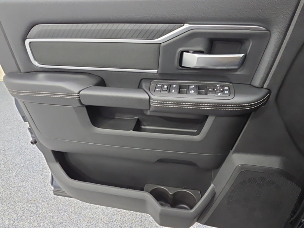 2026 RAM 2500 RAM 2500 BIG HORN CREW CAB 4X4 6'4' BOX