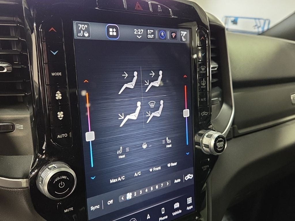 2022 RAM 2500 Big Horn Crew Cab 4x4 6'4' Box