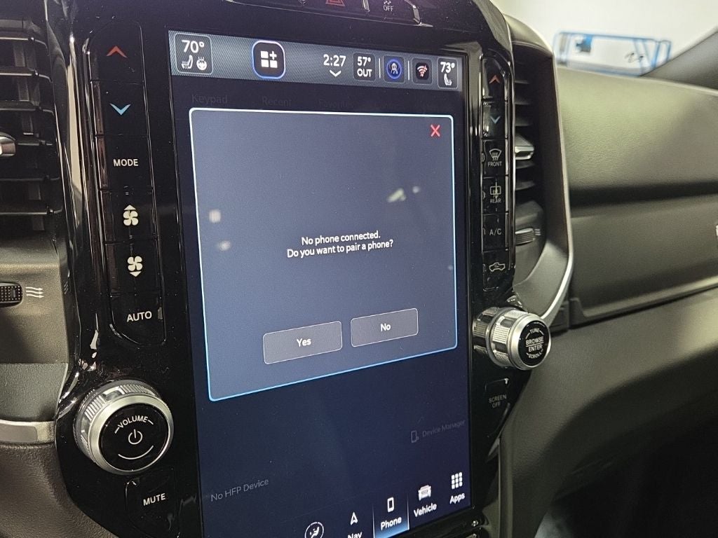 2022 RAM 2500 Big Horn Crew Cab 4x4 6'4' Box