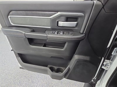 2022 RAM 2500 Big Horn Crew Cab 4x4 6'4' Box