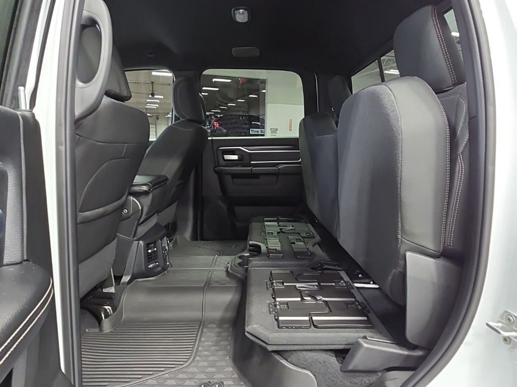 2022 RAM 2500 Big Horn Crew Cab 4x4 6'4' Box