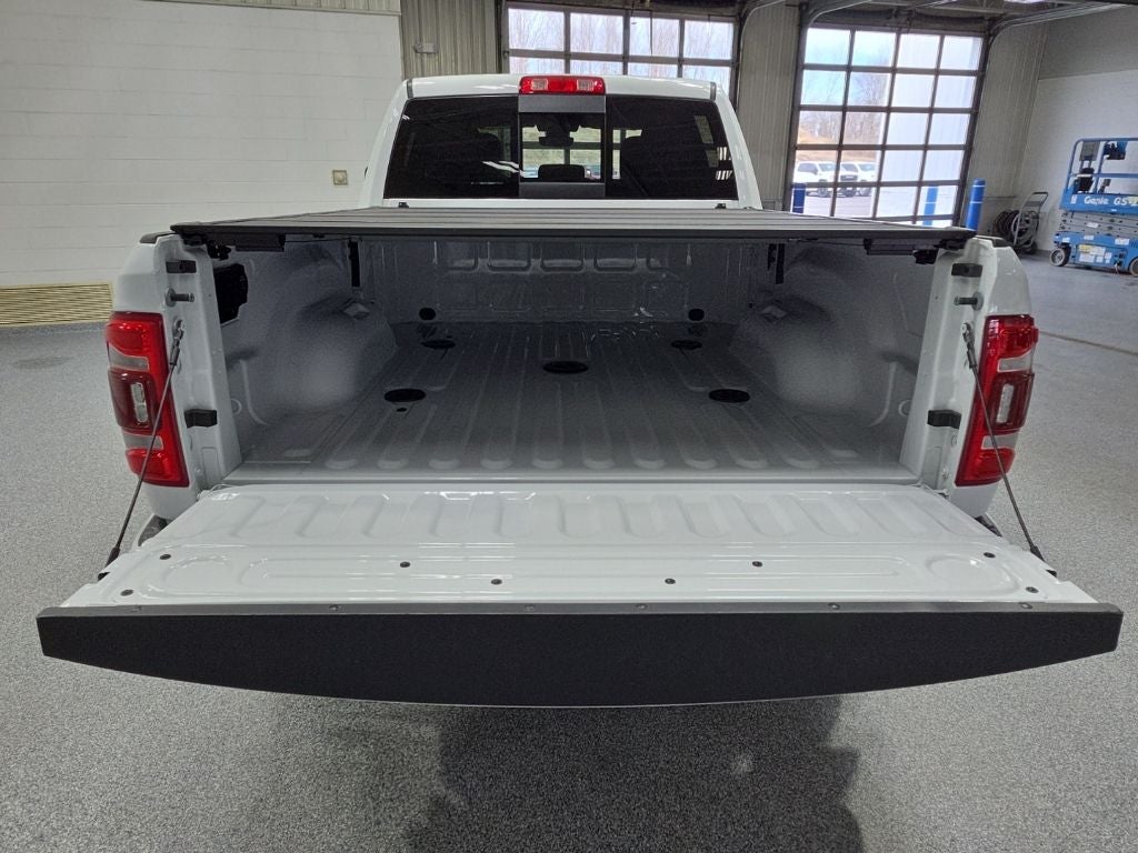 2022 RAM 2500 Big Horn Crew Cab 4x4 6'4' Box