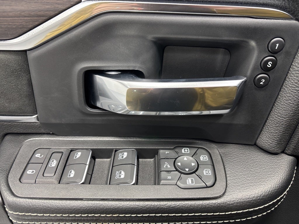 2026 RAM 2500 RAM 2500 LARAMIE CREW CAB 4X4 6'4' BOX