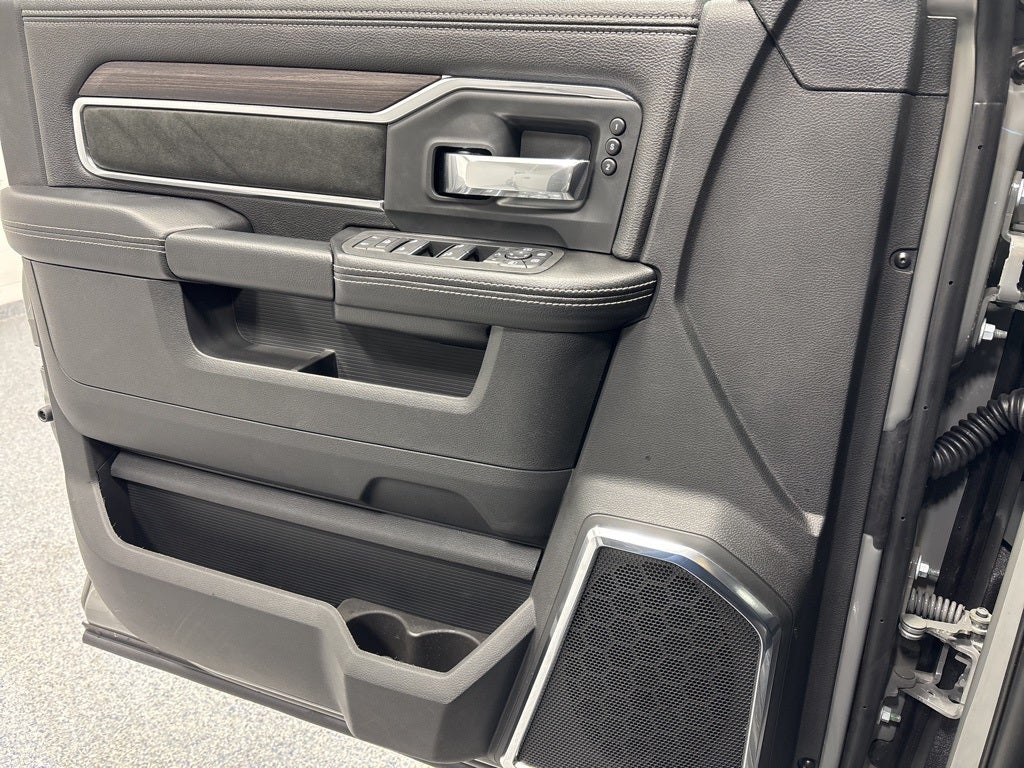 2026 RAM 2500 RAM 2500 LARAMIE CREW CAB 4X4 6'4' BOX