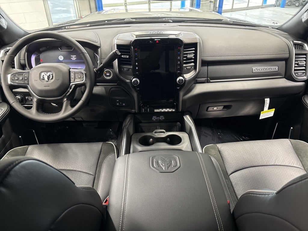 2026 RAM 2500 RAM 2500 LARAMIE CREW CAB 4X4 6'4' BOX