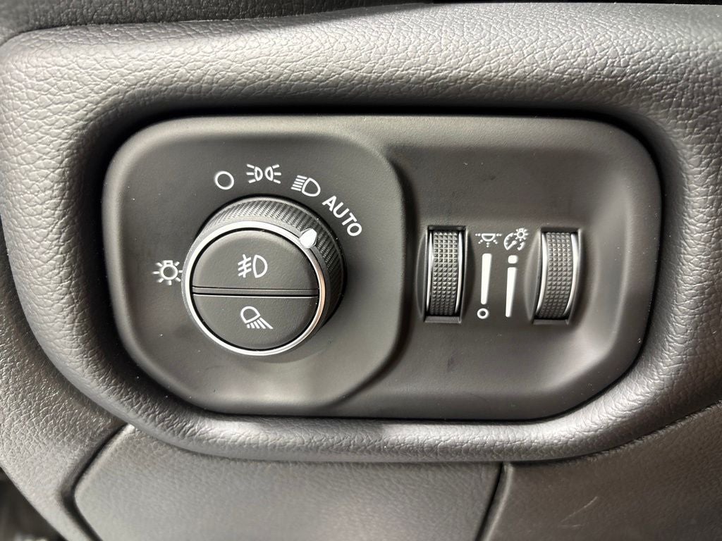 2027 RAM 2500 Laramie