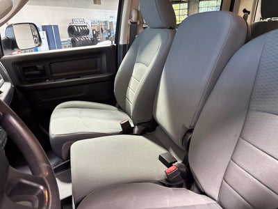 2018 RAM 2500 Tradesman Crew Cab 4x4 8' Box