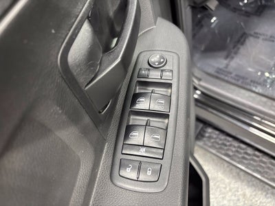 2018 RAM 2500 Tradesman Crew Cab 4x4 8' Box