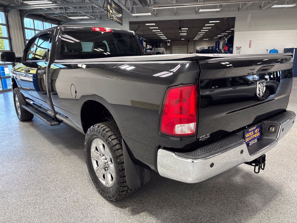 2018 RAM 2500 Tradesman Crew Cab 4x4 8' Box