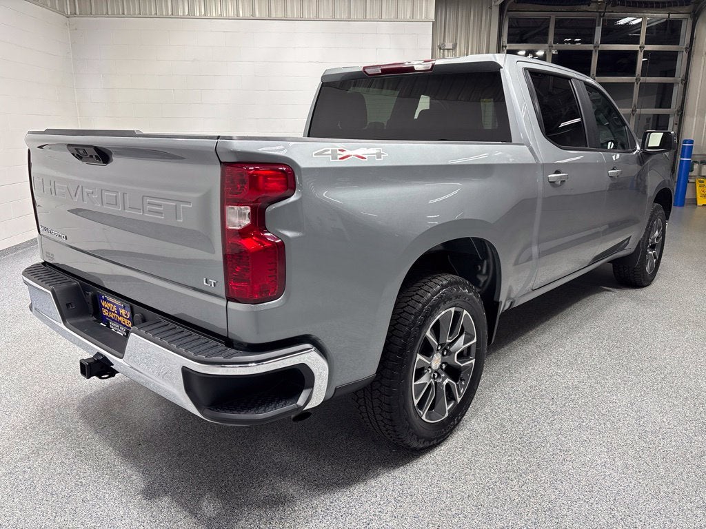 2024 Chevrolet Silverado 1500 4WD Crew Cab Short Bed LT with 2FL