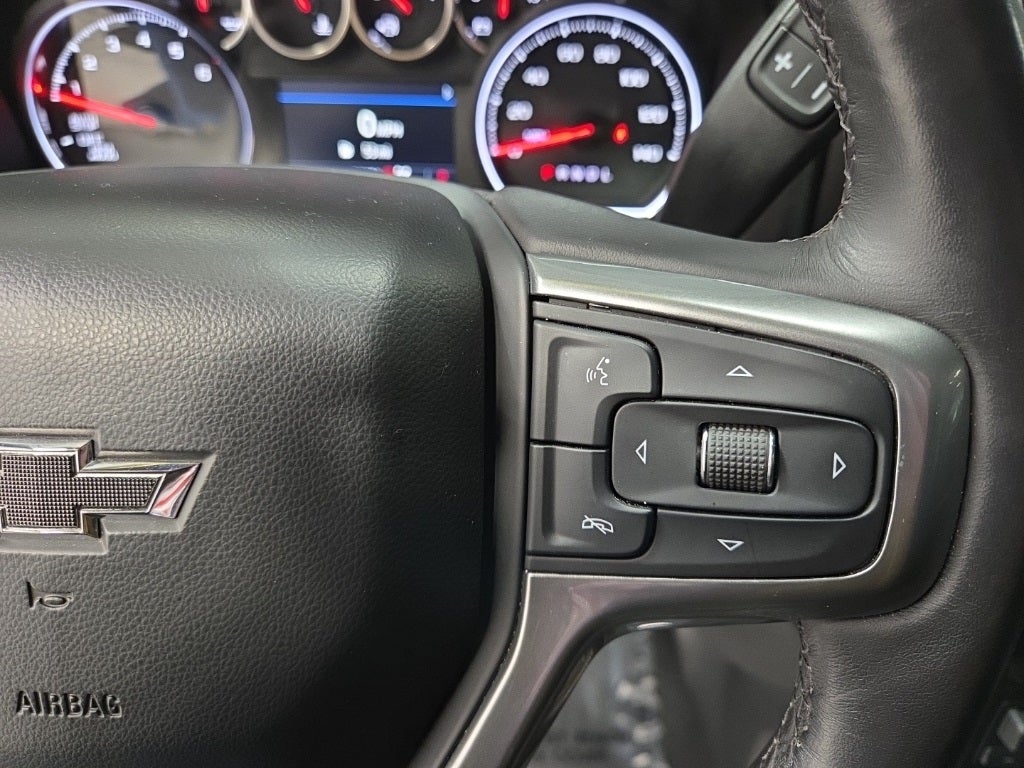 2021 Chevrolet Silverado 1500 4WD Crew Cab Short Bed RST